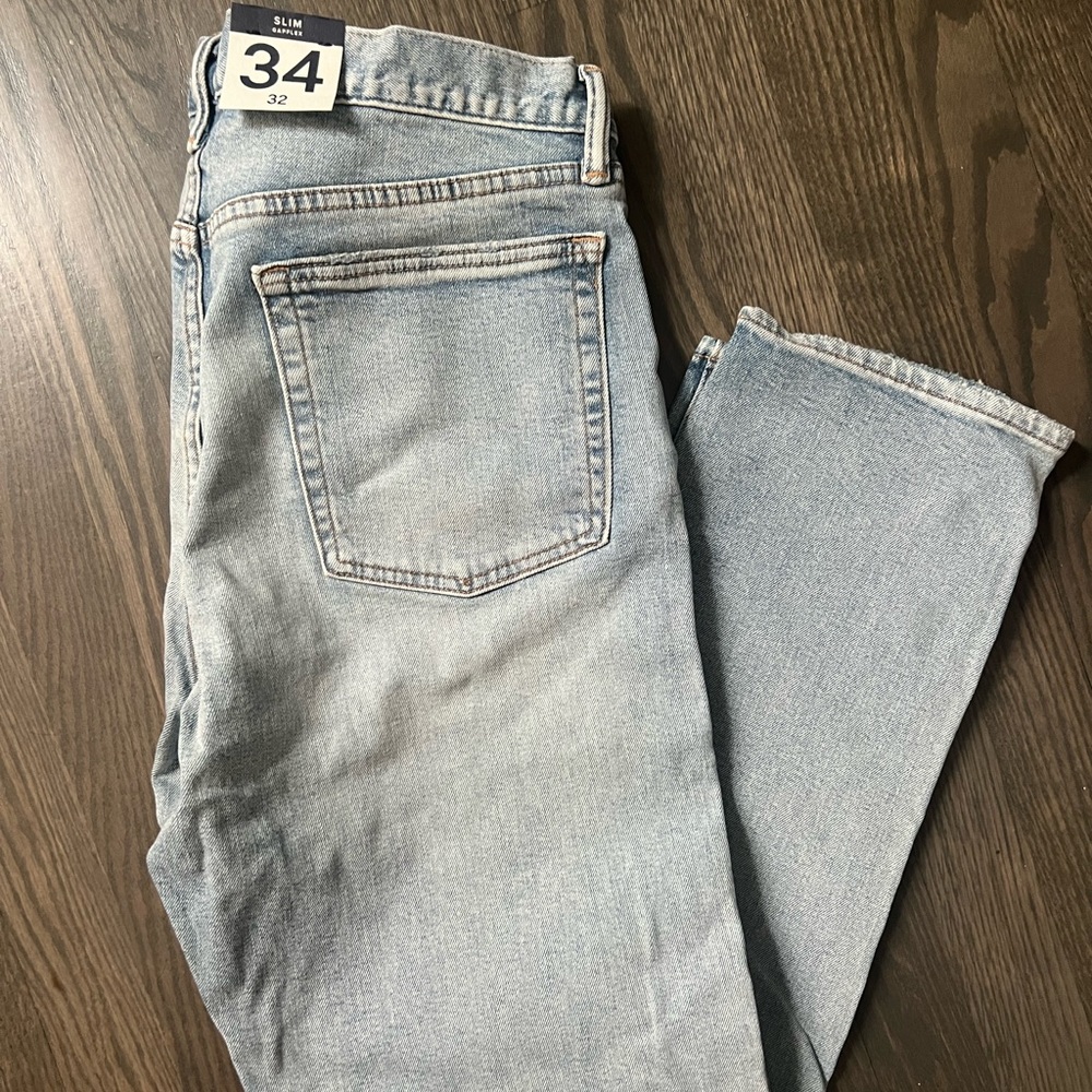Light Wash Slim Men’s GapFlex Jeans